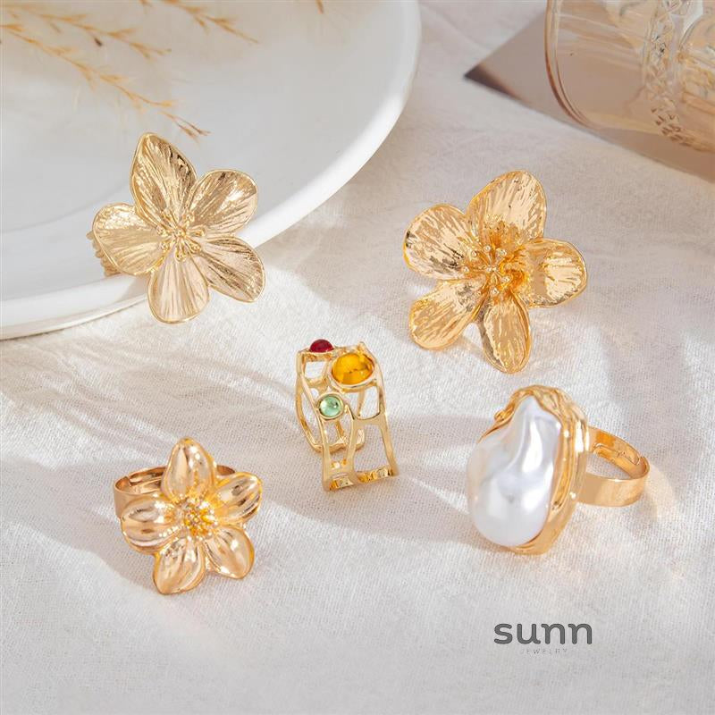 Yanely Baroque Pearl Ring Set [59SLPVH5]