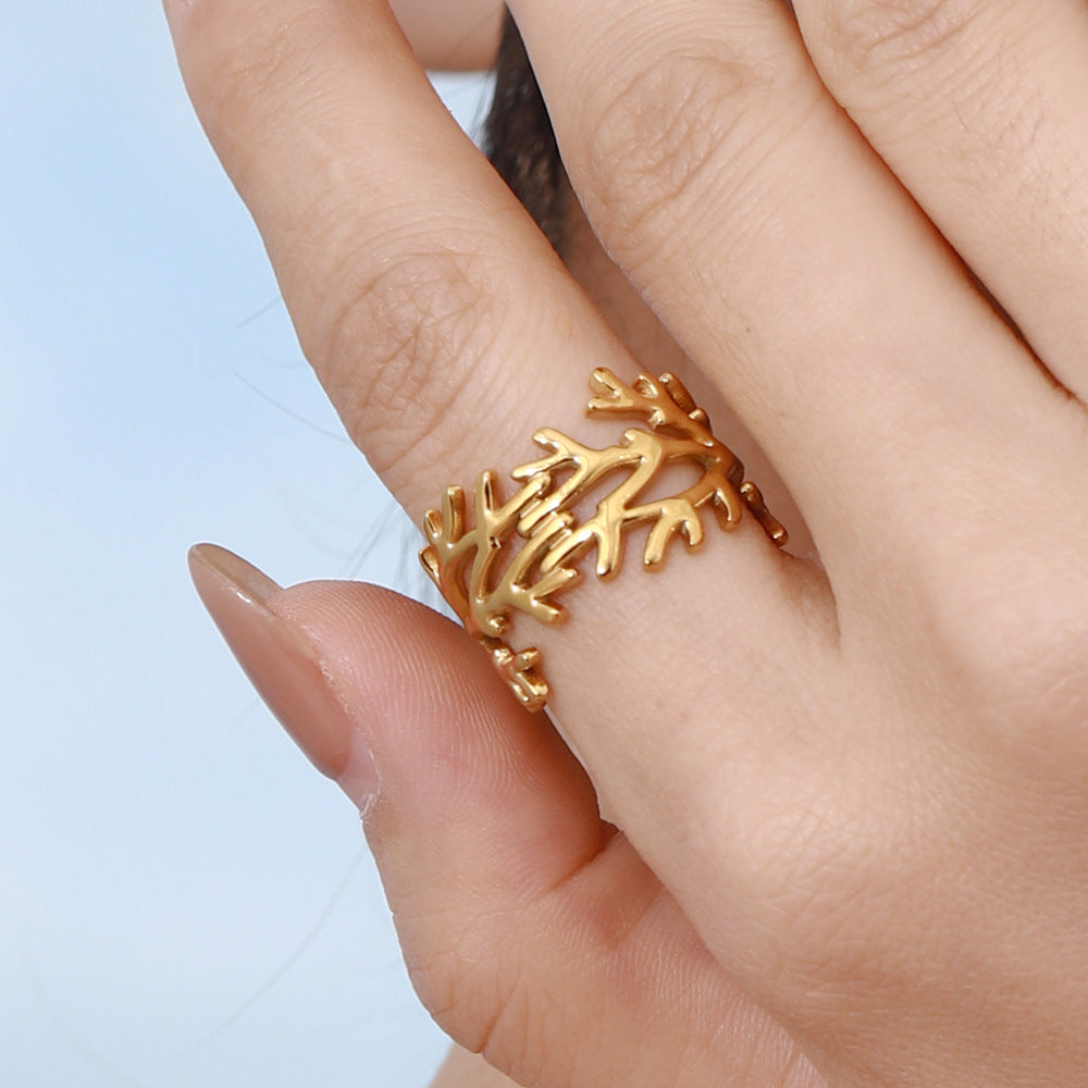 Yaretzy Sculptural Gold Ring [JY3K6MG3]