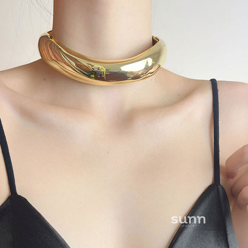 Yaritza Glossy Collar Choker [IOIVT6FN]