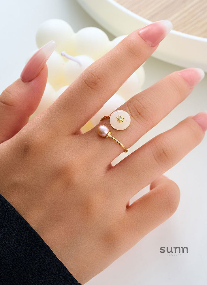 Yaritza Pearl Jade Ring [MTBQPUWT]