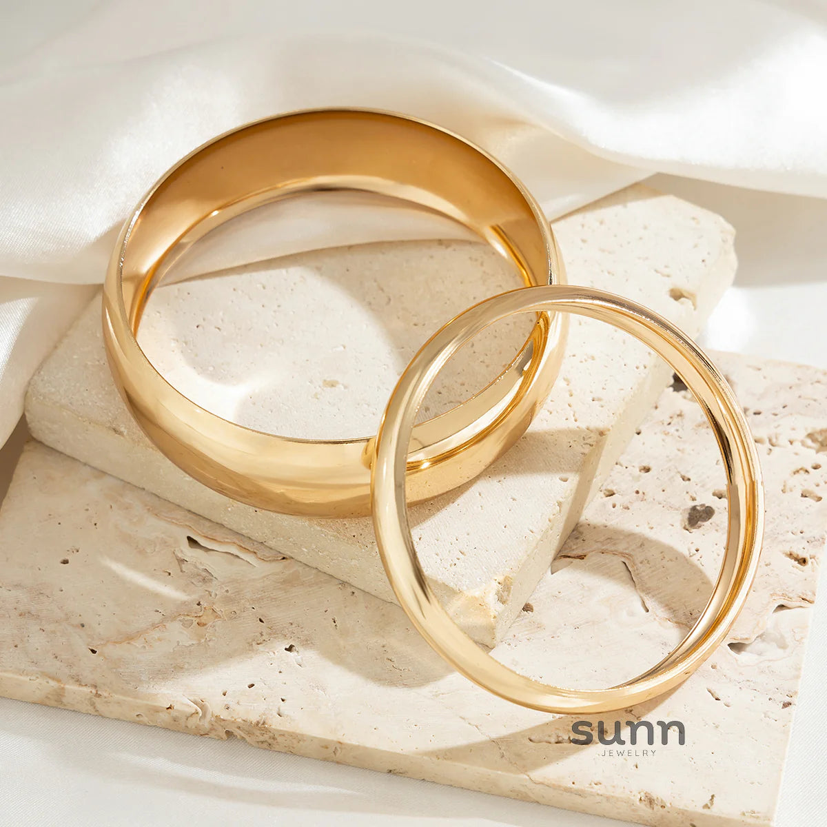 Yaritza Sleek Bangle Set