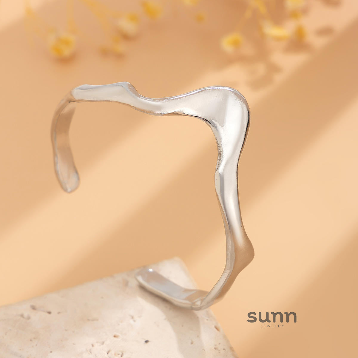 Yashvi Sculpted Metal Choker [3GJ21717]
