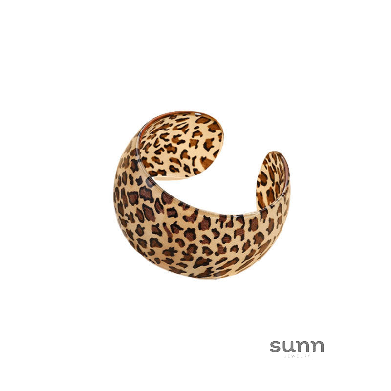 Yoselyn Leopard Statement Cuff [XGJP12CI]