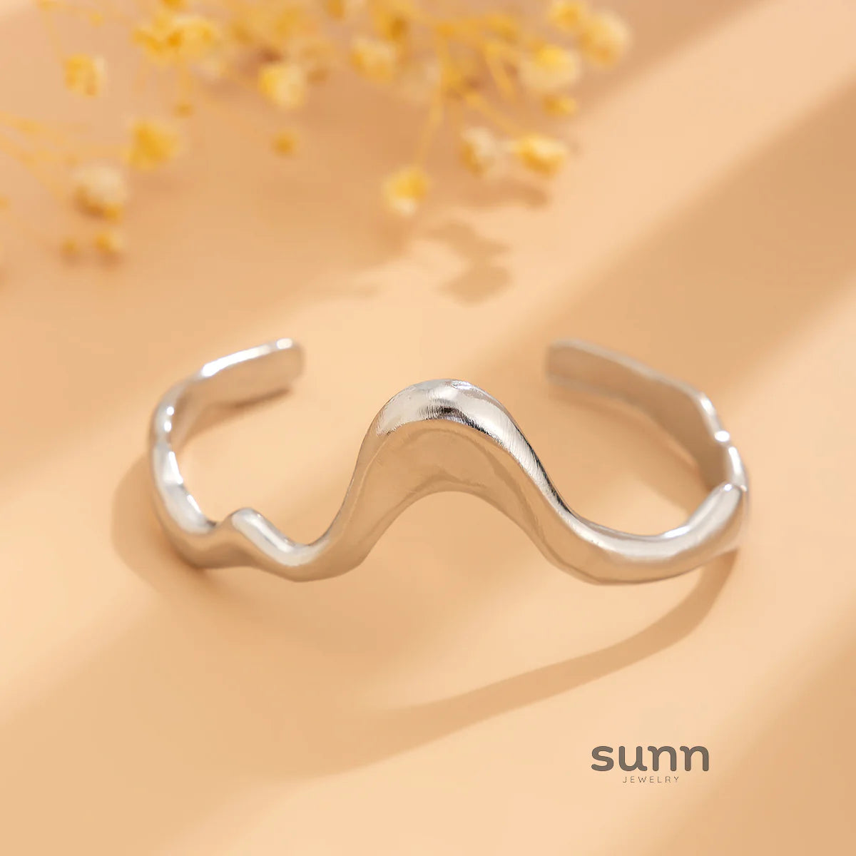 Ysabella Irregular Wave Necklace