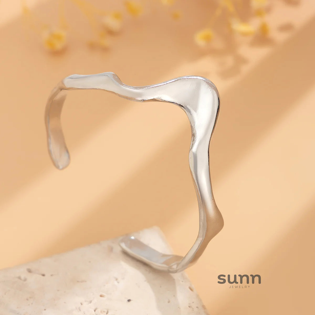 Ysabella Irregular Wave Necklace