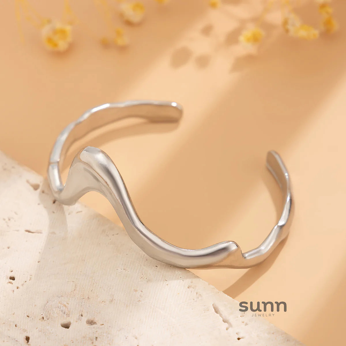Ysabella Irregular Wave Necklace