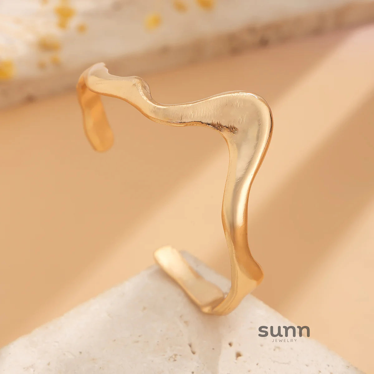 Ysabella Irregular Wave Necklace