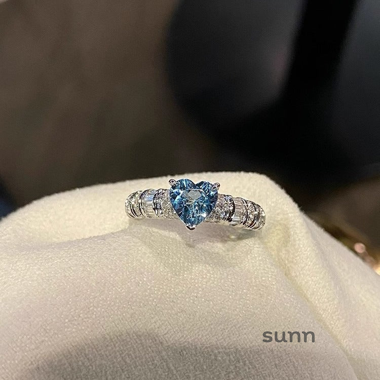 Yulissa Azure Heart Ring [QCHKLOV3]