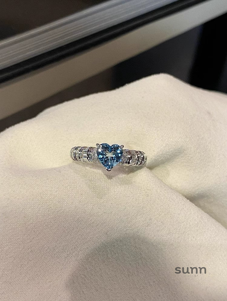 Yulissa Azure Heart Ring [E41VFHKM]