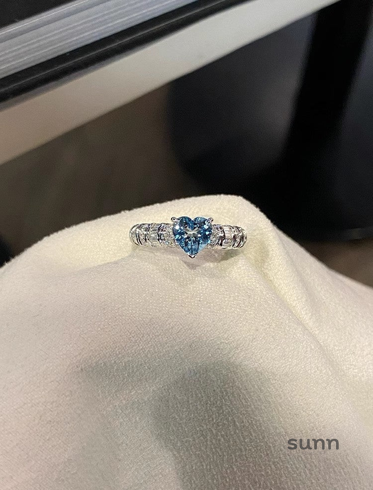 Yulissa Azure Heart Ring [CNKMYILI]