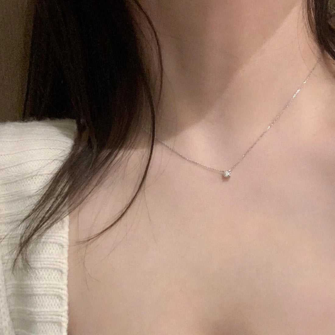Yvonne Dainty Star Necklace