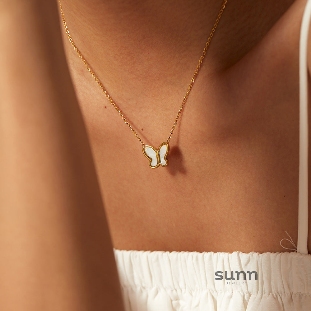 Yzabella White Shell Butterfly Necklace [9W0OYBTW]