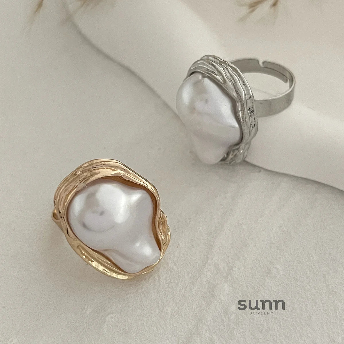 Zada Pearl Bloom Rings