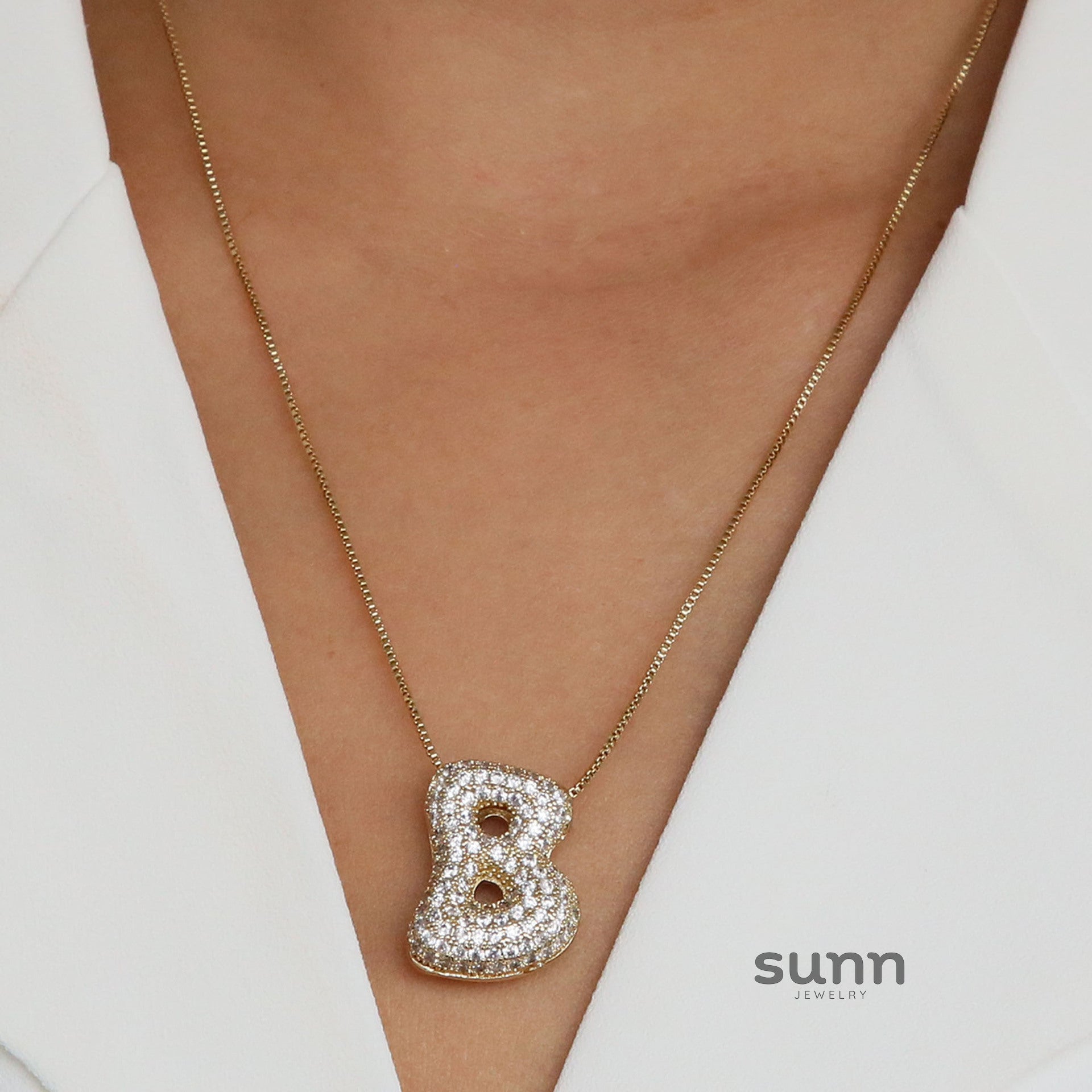 Zaidee Bubble Initial Necklace [4Y2EKMRY]