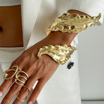 Zaira Liquid Leaf Bracelet [3ANDSBSB]