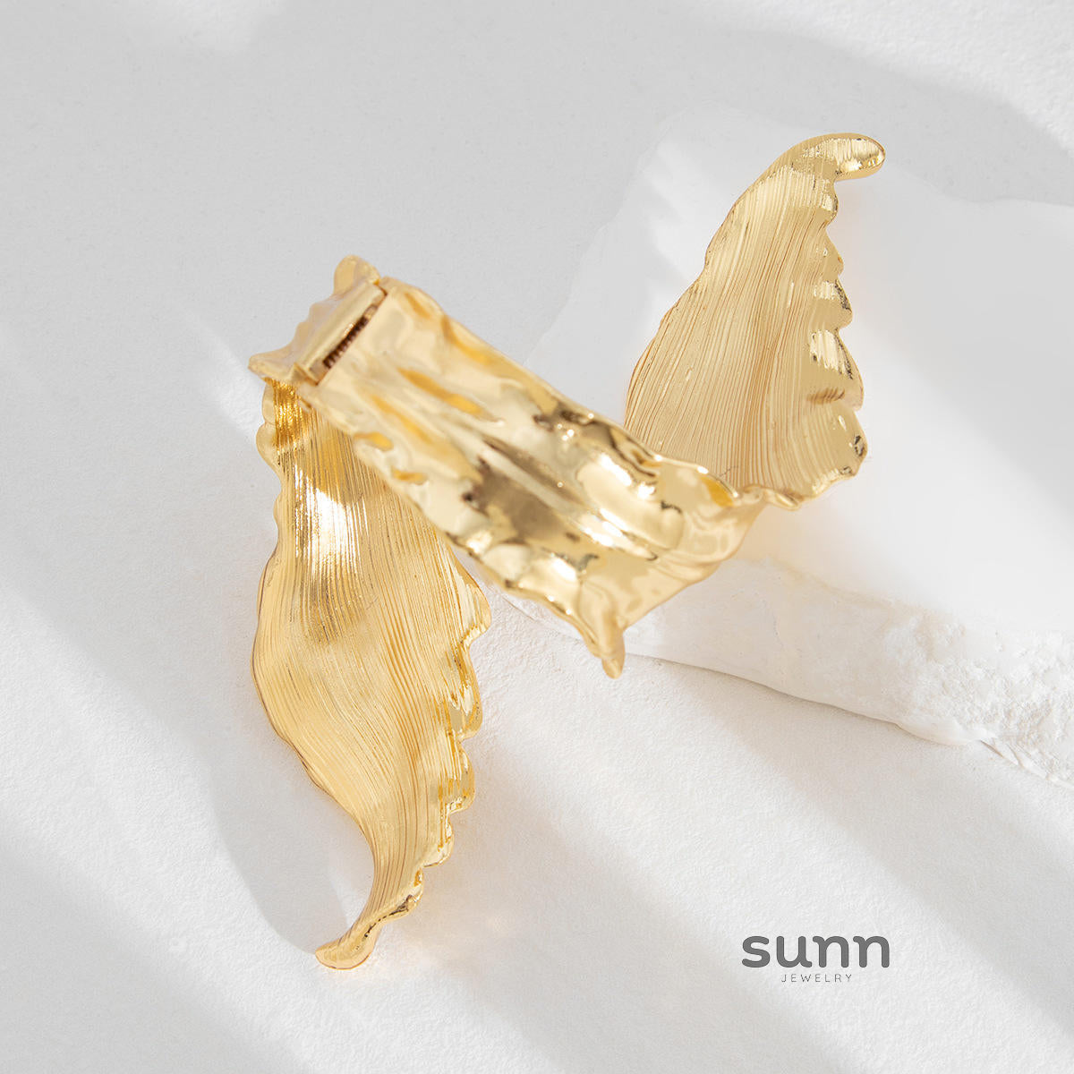 Zaira Liquid Leaf Bracelet [WQSTWN4S]