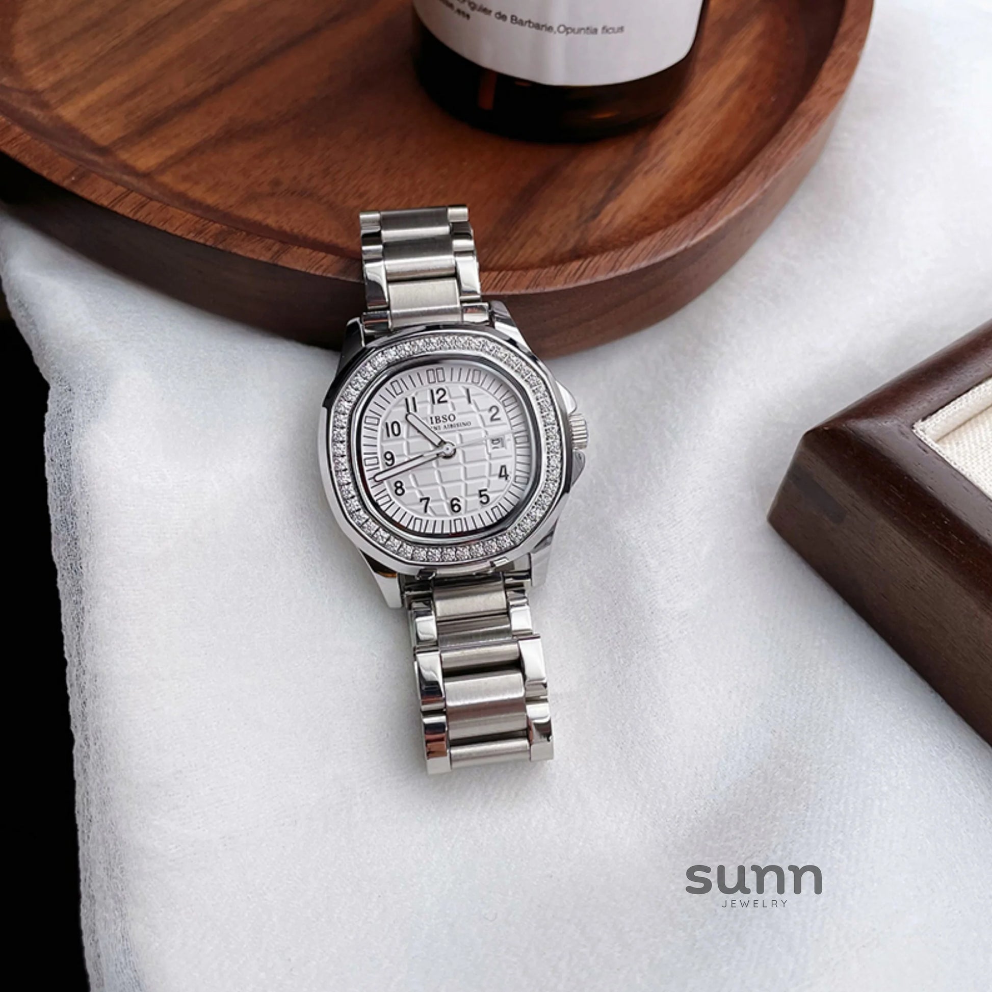 Zaire Square Crystal Watch