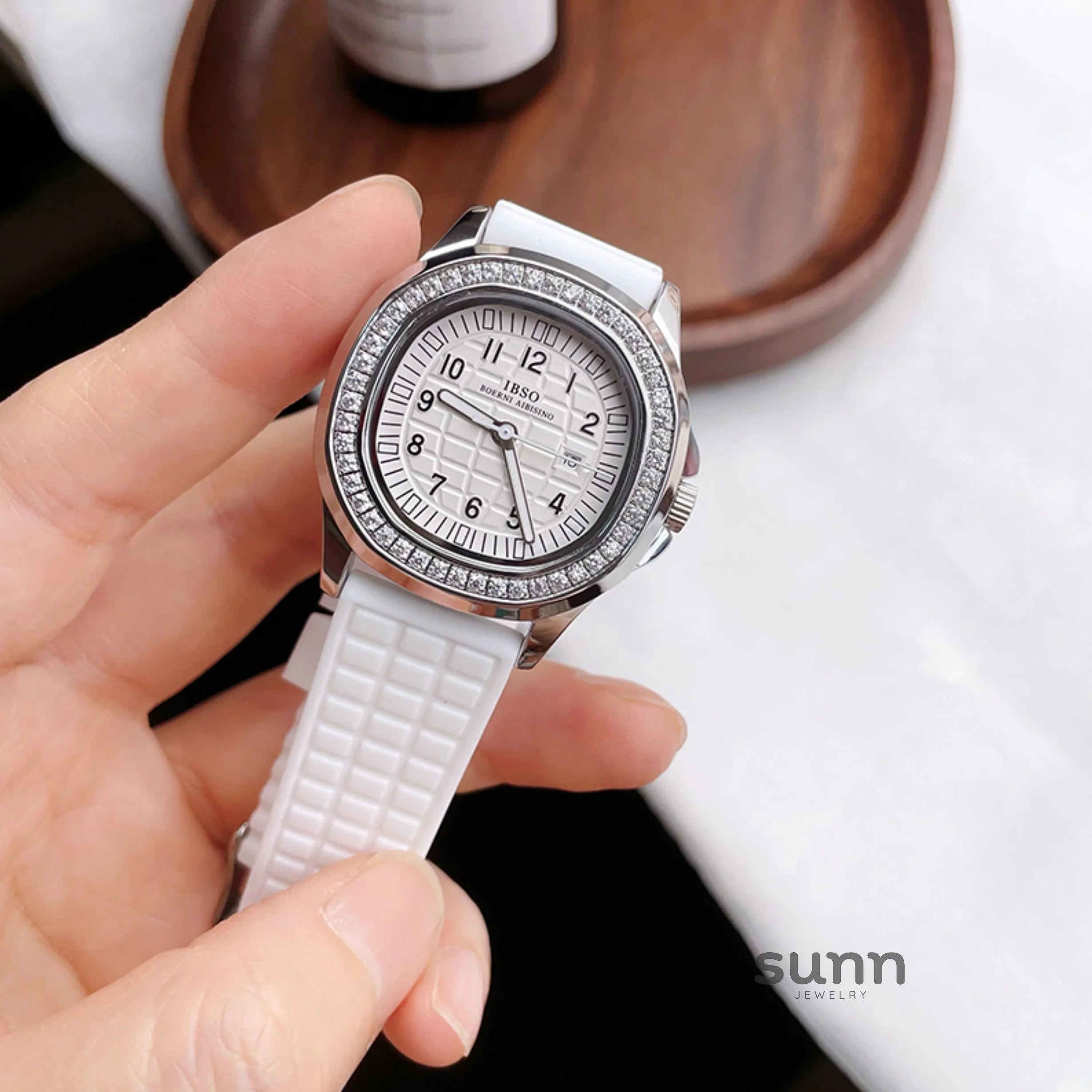 Zaire Square Crystal Watch