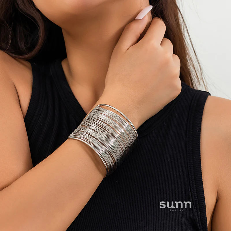 Zaliyah Wide Metal Cuff