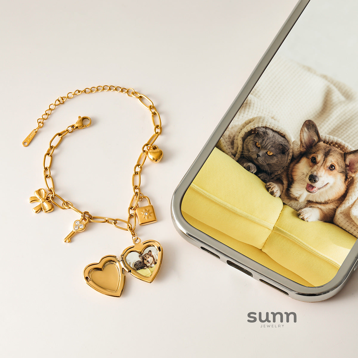 Zamaya Heart Locket Bracelet [89X13ADI]