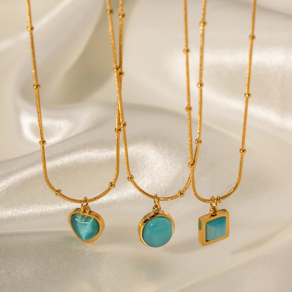 Zamiya Blue Cat-Eye Necklace