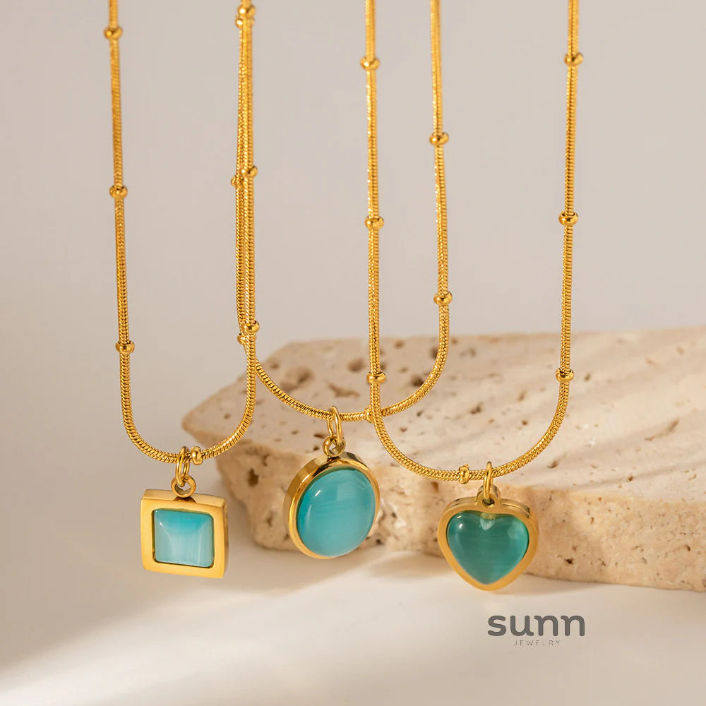 Zamiya Blue Cat-Eye Necklace