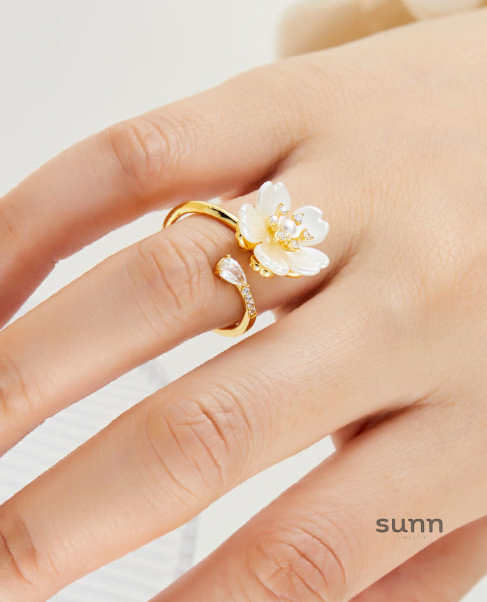 Zamiyah Retro Floral Pearl Ring [GOUN4SCH]