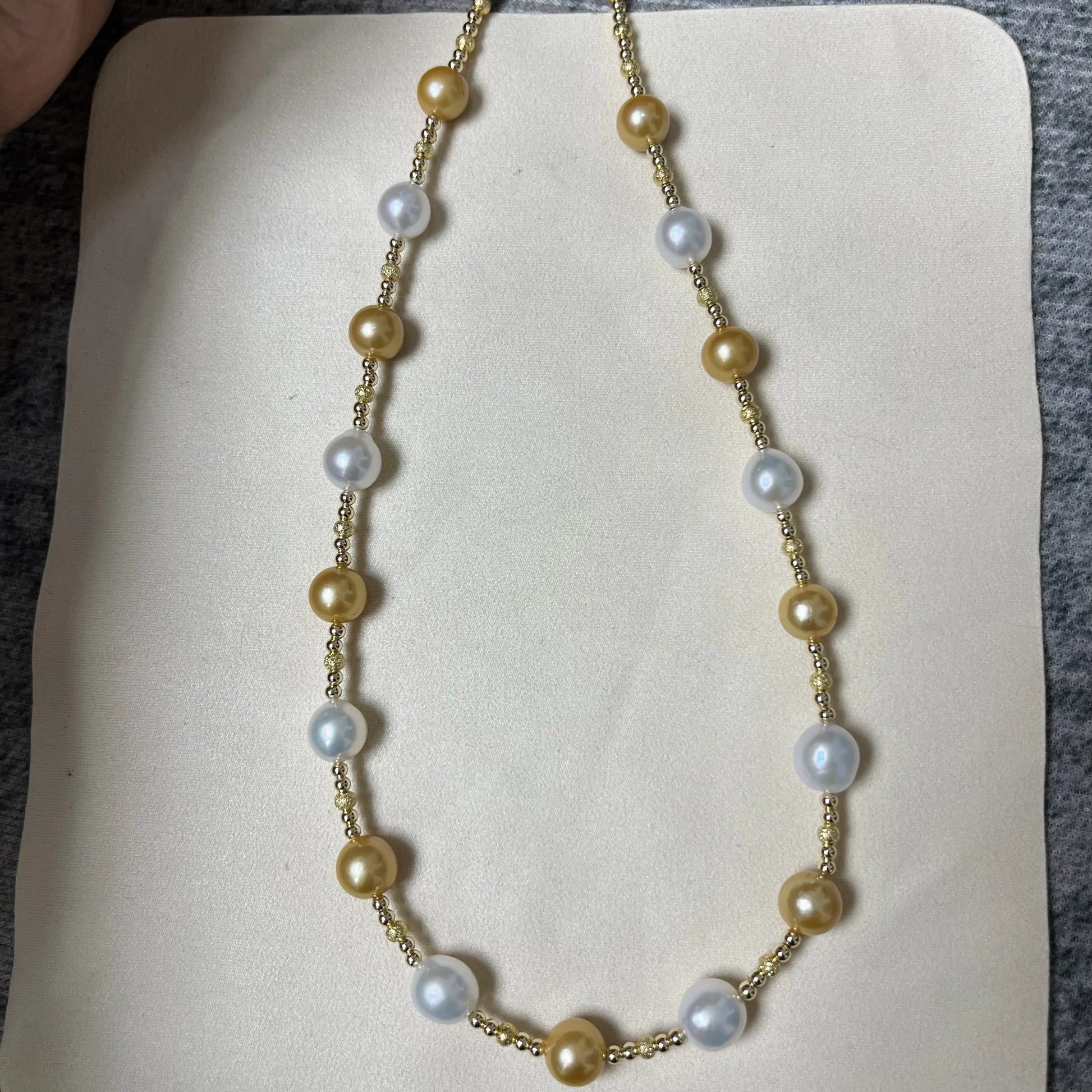 Zamya Mixed Pearl Necklace