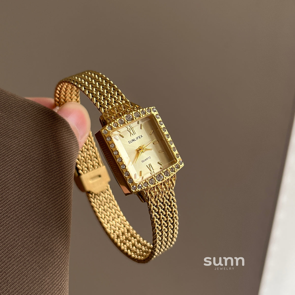 Zaniah Square Pearl Watch [WXJE4GY3]