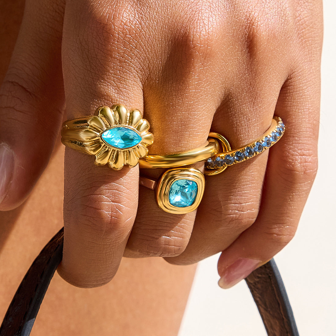 Zaniya Blue Zircon Ring [I38BD5E1]