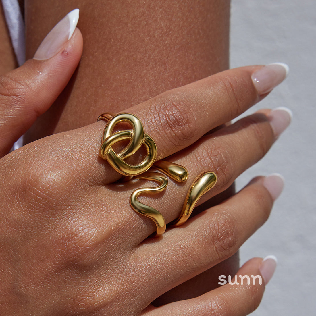 Zanyla Sculpted Heart Ring [BZSCDXBP]