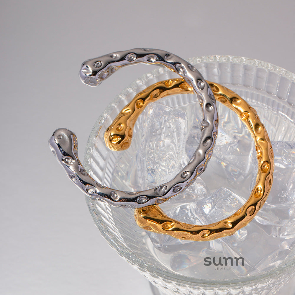 Zarina Minimalist Cuff Bracelet [148W4SLA]