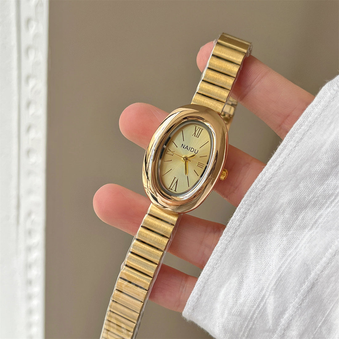 Zehra Elegant Bathtub Watch [IDTRG09E]