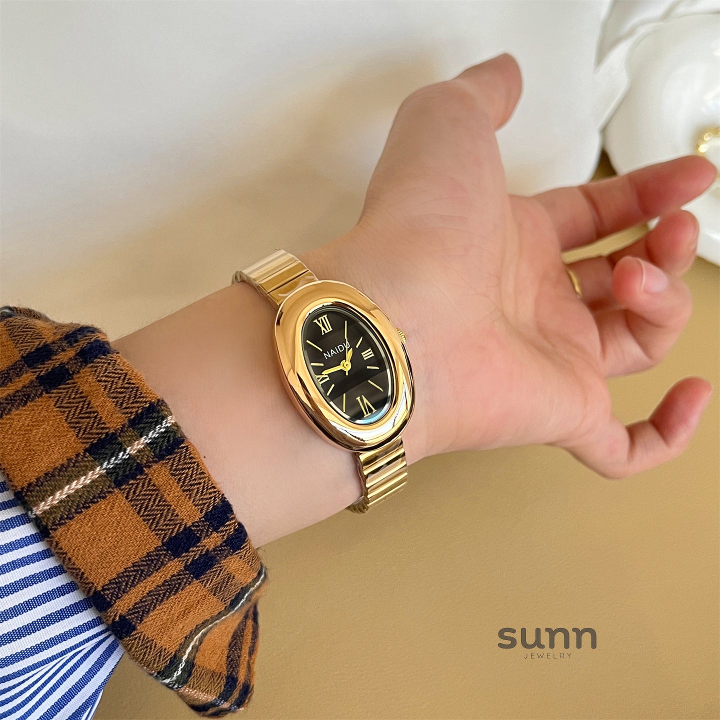 Zehra Elegant Bathtub Watch [1O5V6NQ6]