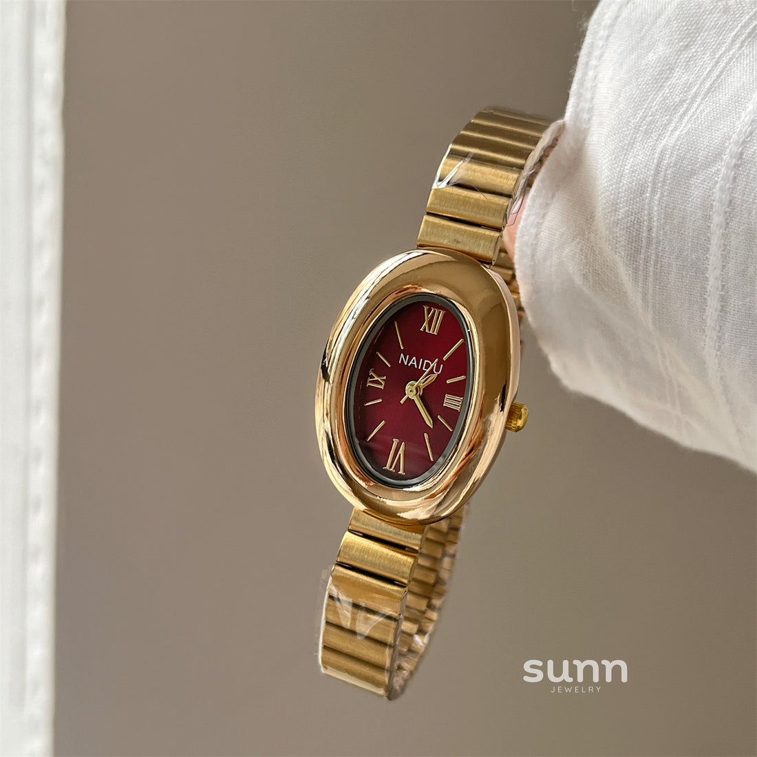Zehra Elegant Bathtub Watch [IDTRG09E]