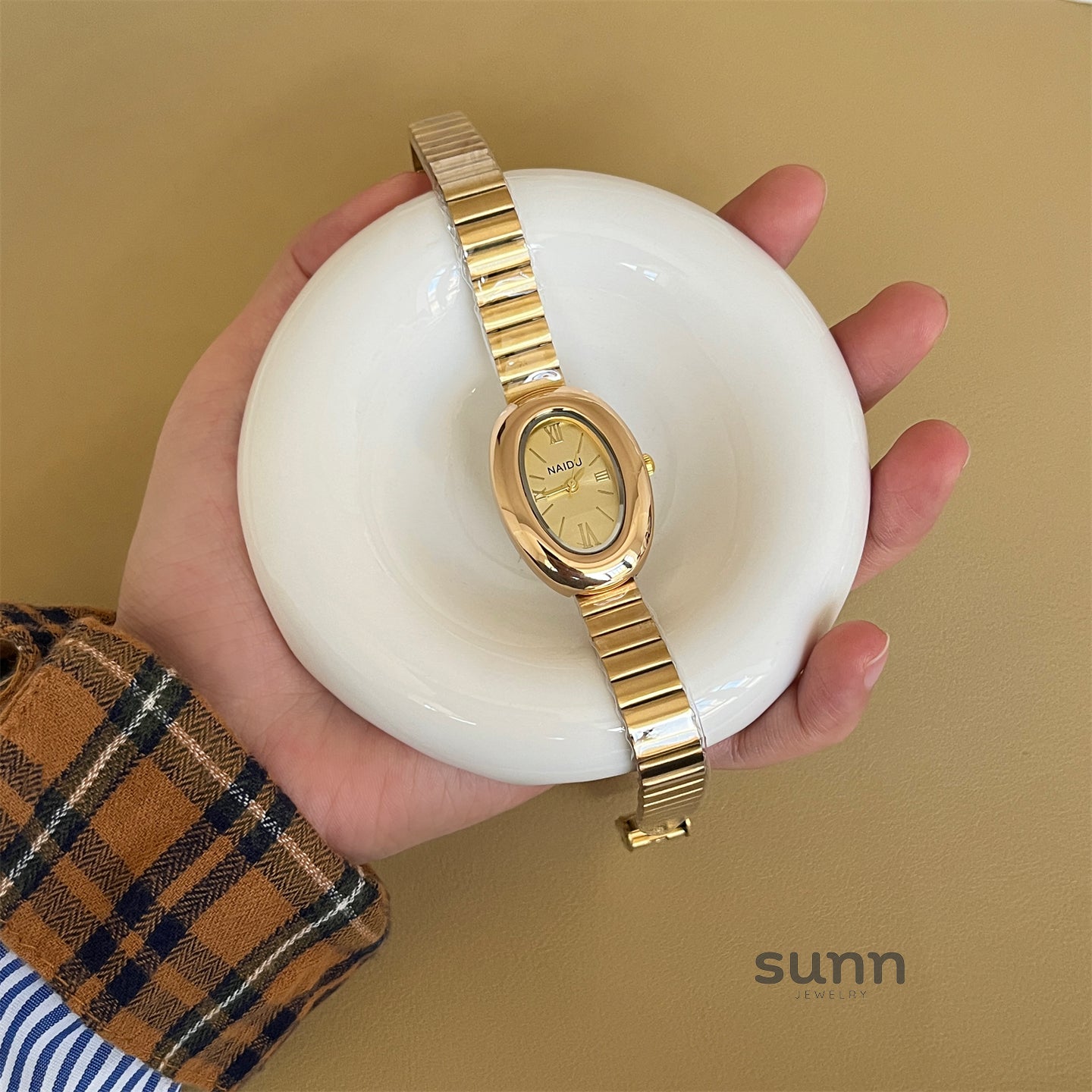 Zehra Elegant Bathtub Watch [9UQRS6UD]