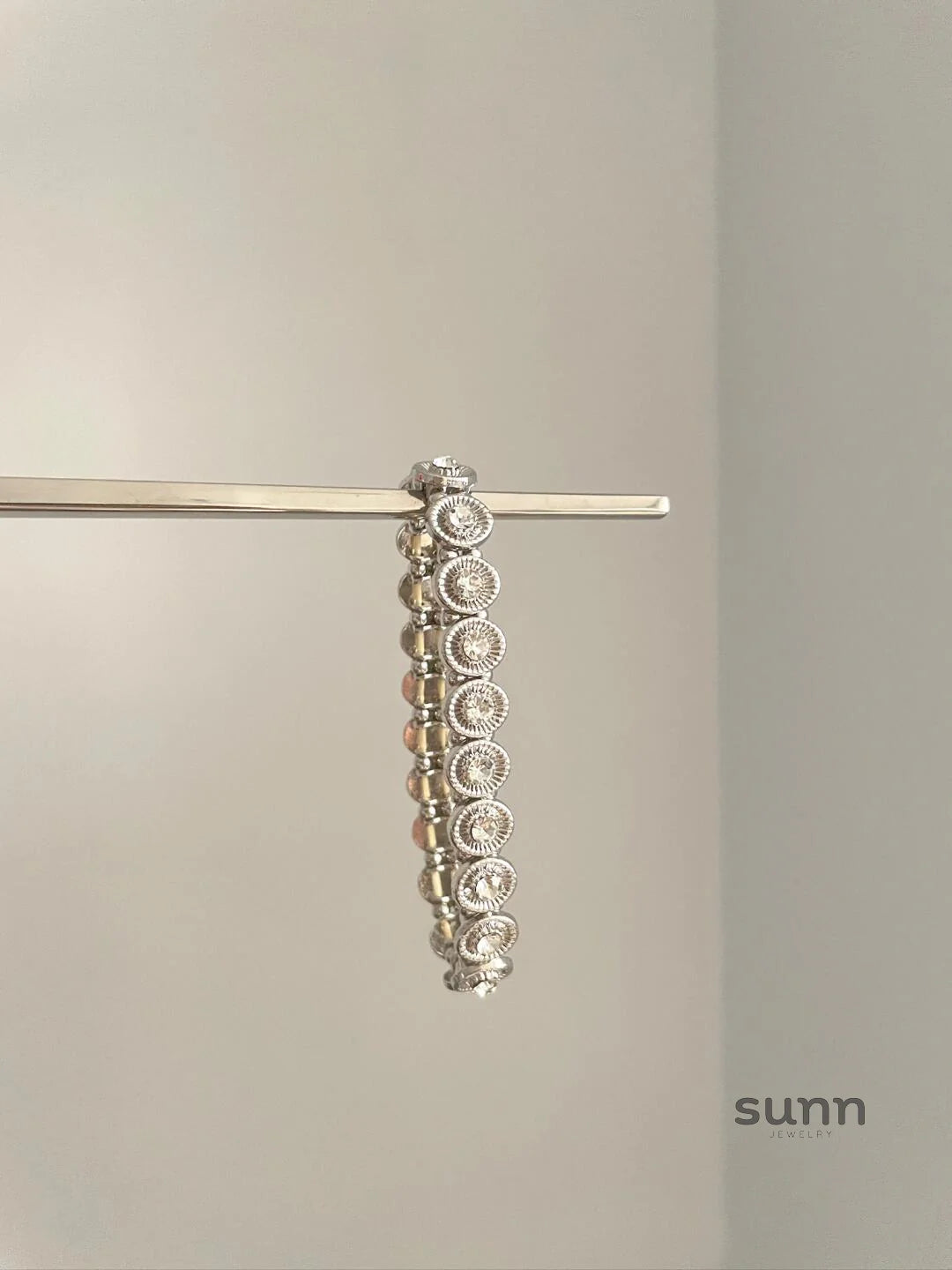Zeina Crystal Star Bracelet