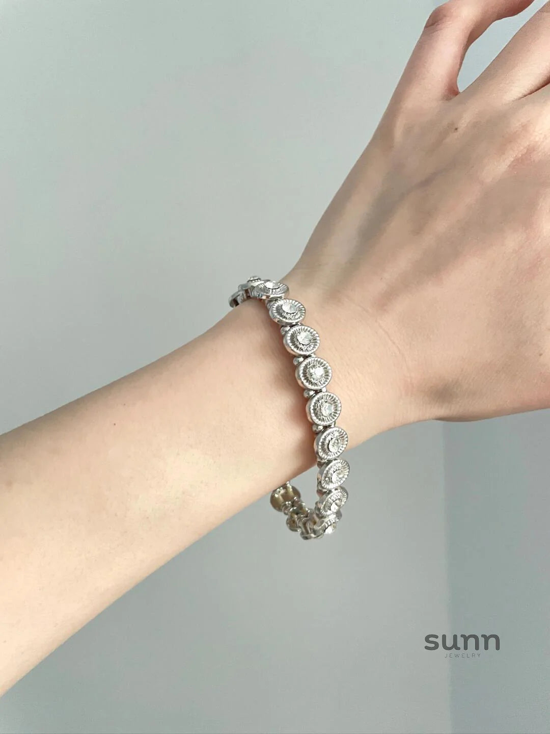 Zeina Crystal Star Bracelet