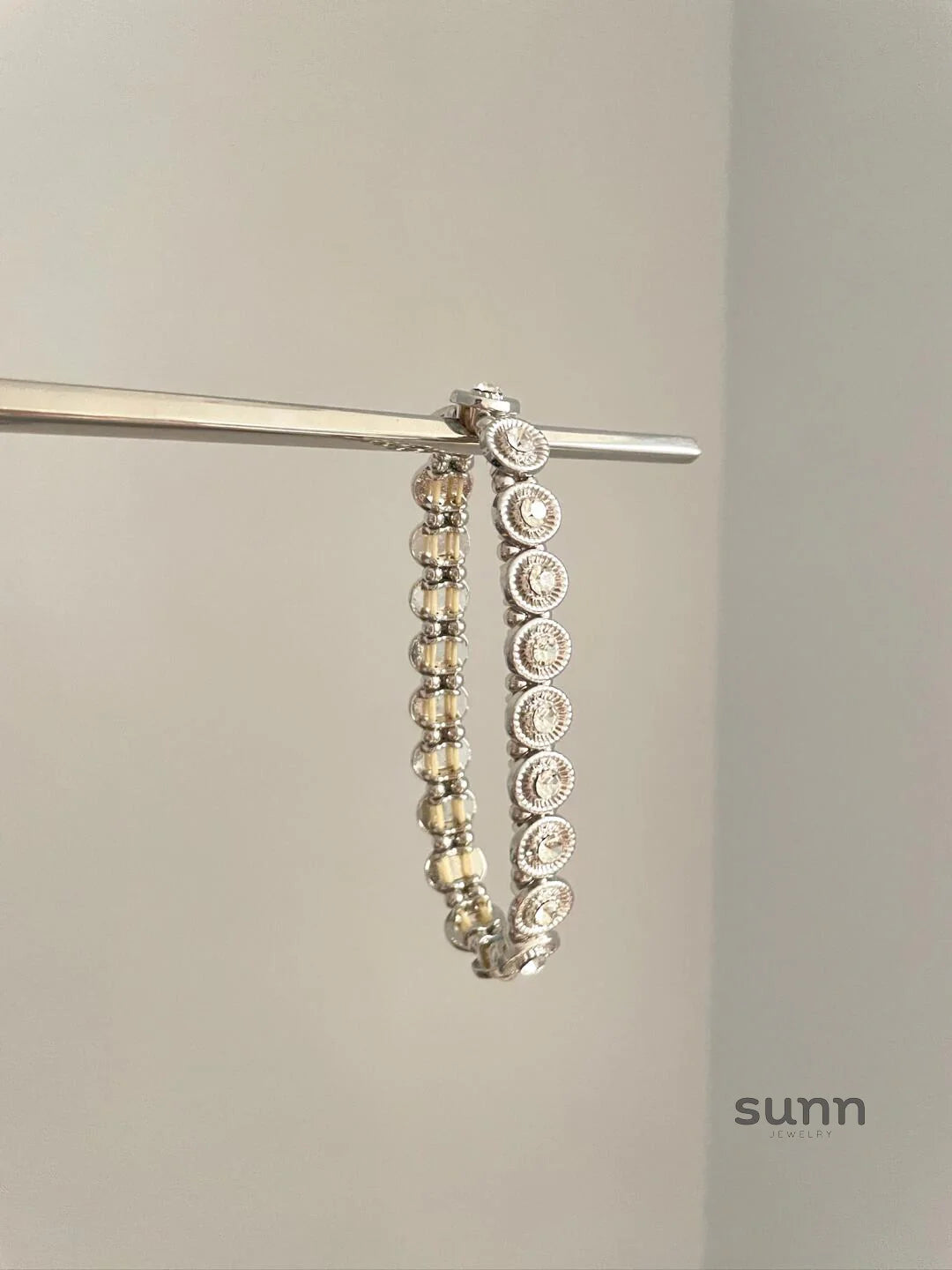 Zeina Crystal Star Bracelet