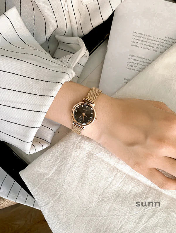 Zelena Elegant Compact Watch