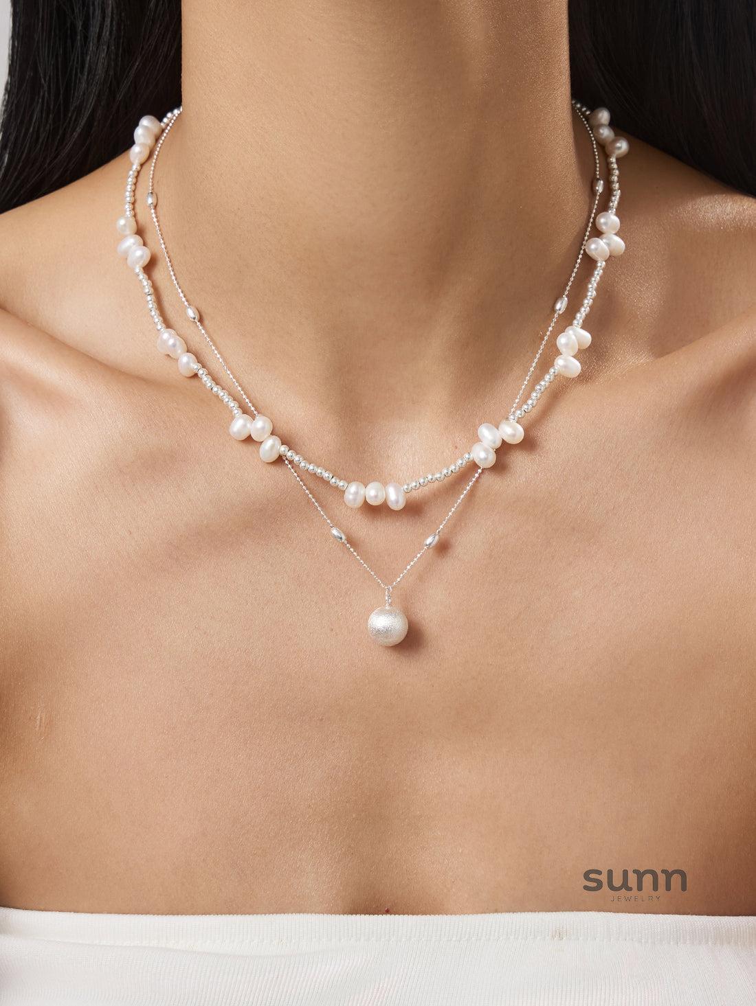 Zenaida Layered Pearl Necklace [WDXJQ09W]
