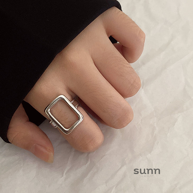 Zenaida Retro Silver Ring Set [CXMD1C5N]