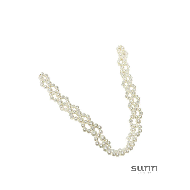 Zendaya Layered Pearl Choker