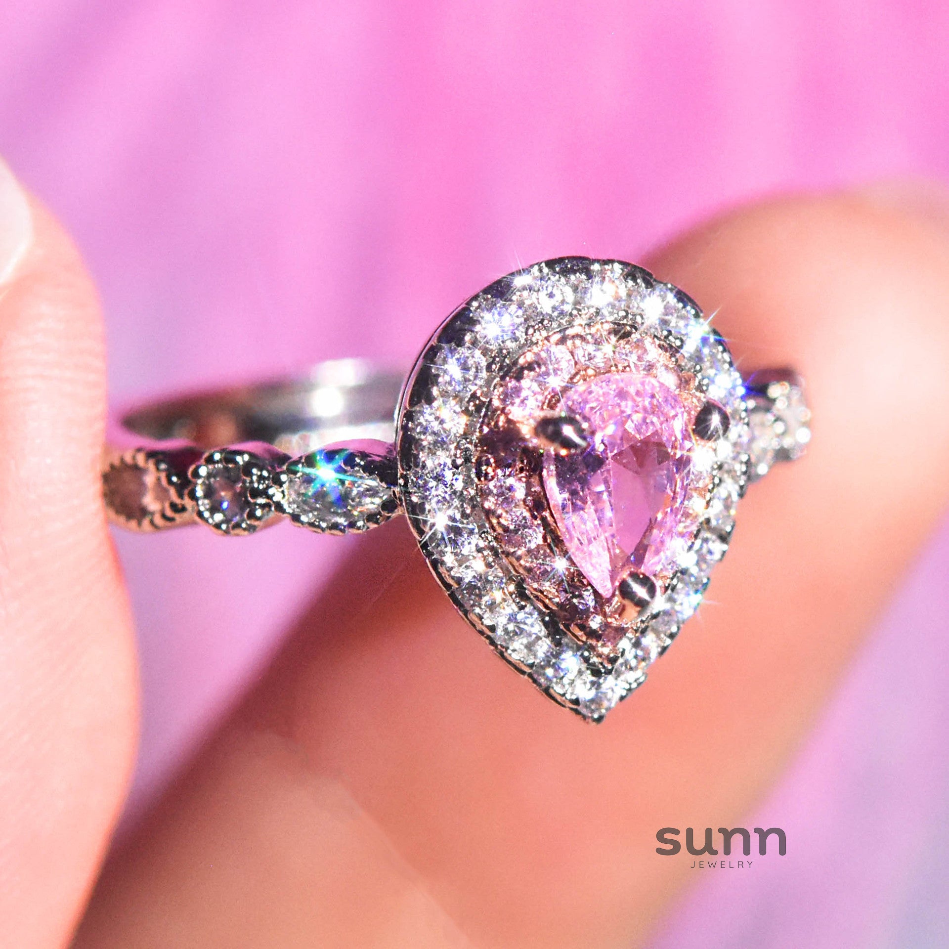 Ziana Pink Diamond Ring [N93UU5WY]