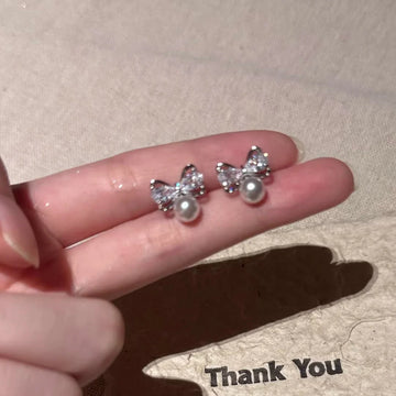 Zianna Delicate Butterfly Pearl Studs
