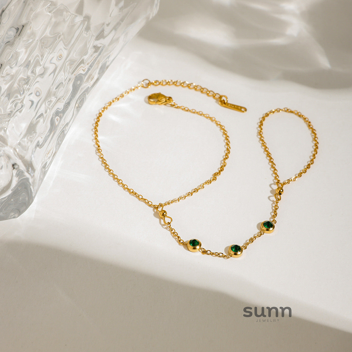 Ziona Zircon Hand Jewelry [PHNMX3KG]