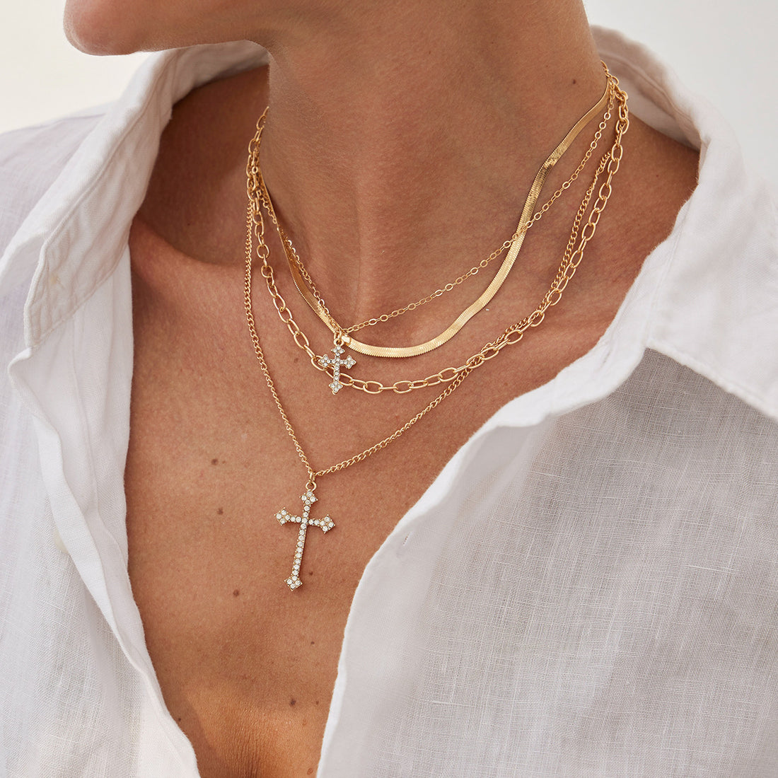 Ziva Layered Cross Pendant Necklace [QLVLQYQT]