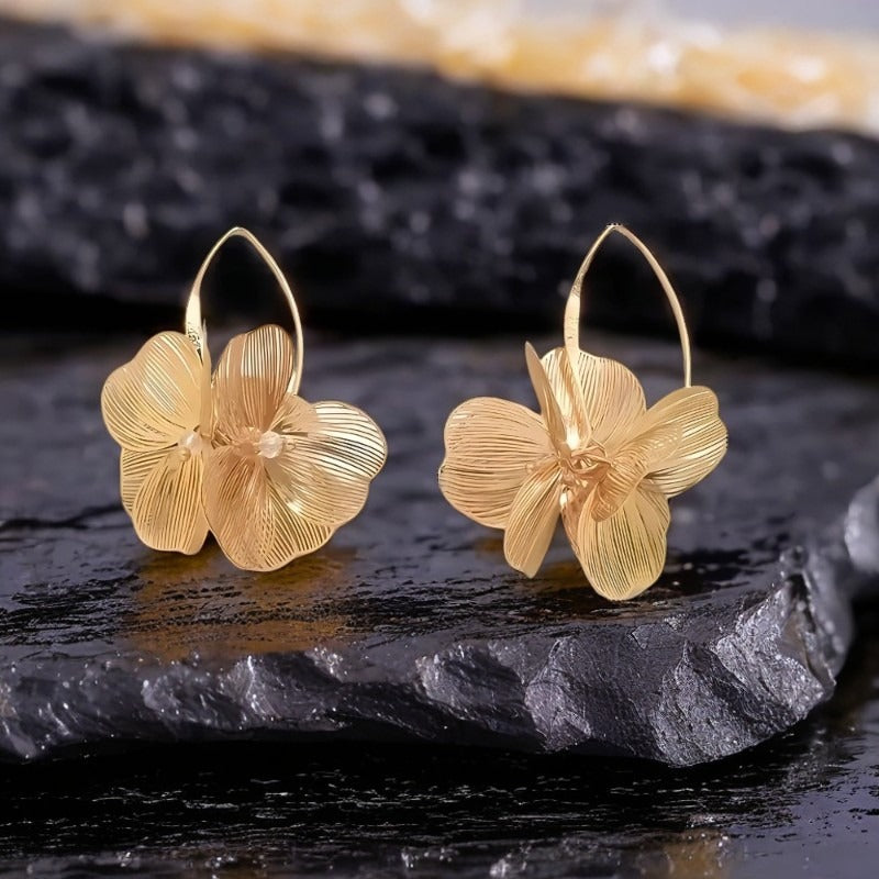 Ziyah Gold Bloom Earrings [H7DMS7RA]