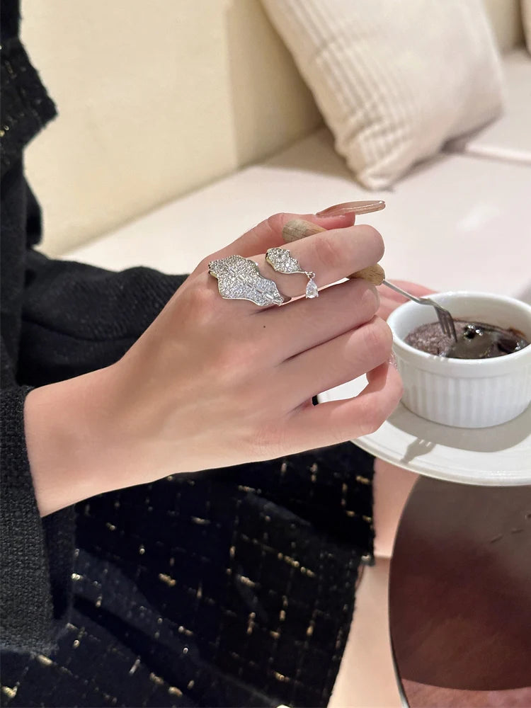 Zoi Glistening Leaf Open Ring
