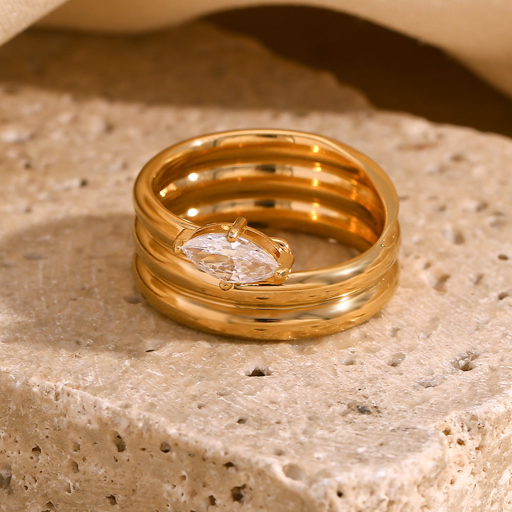 Zulema Gold Marquise Ring [G2IPEXWI]